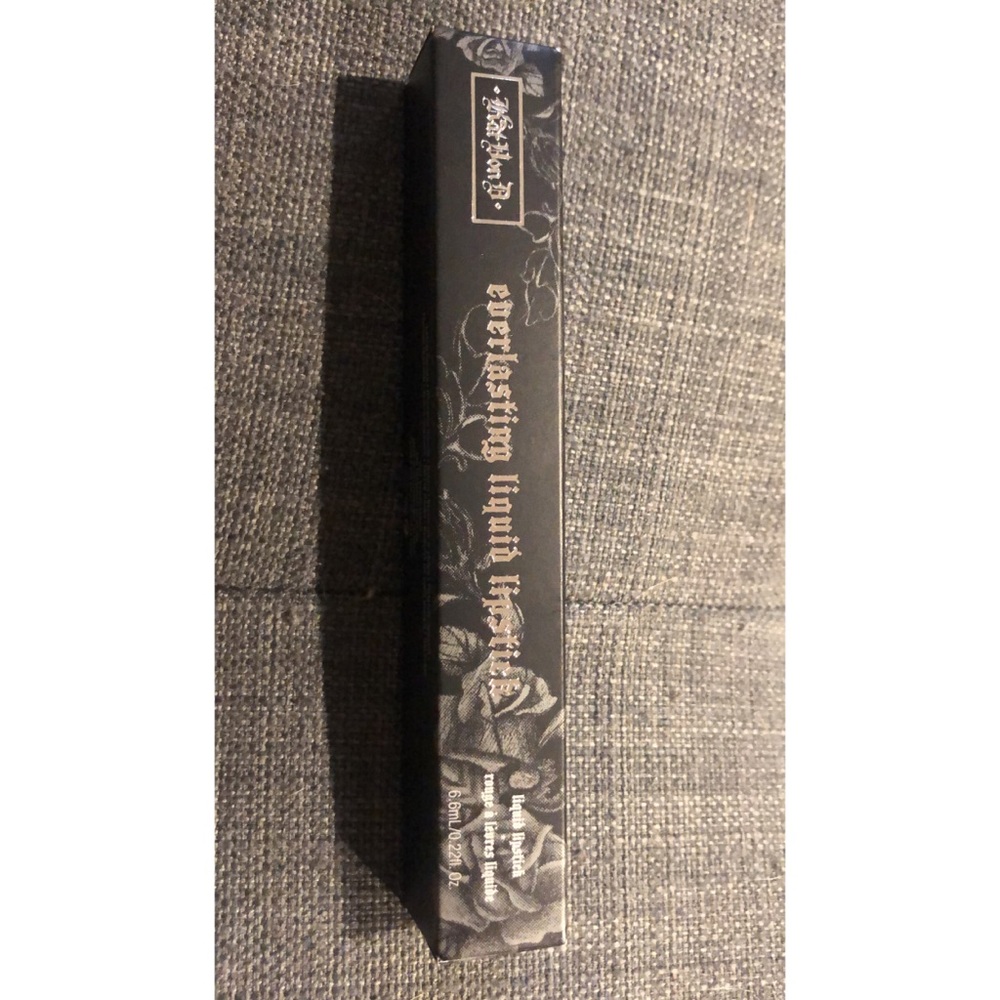 KAT VON D- Everlasting Liquid Lipstick (Noble)